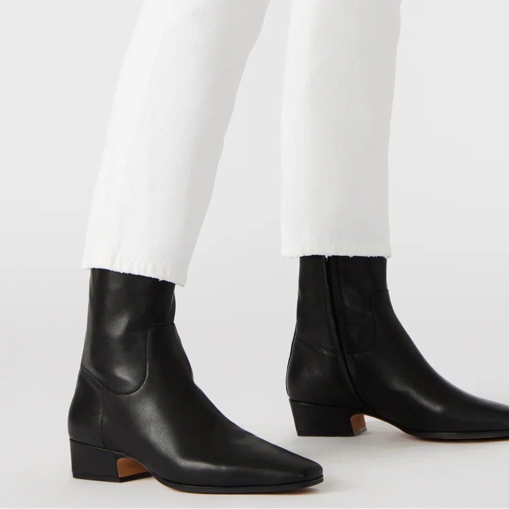 Steve Madden Dusty - Black Leather Ankle Boots s7